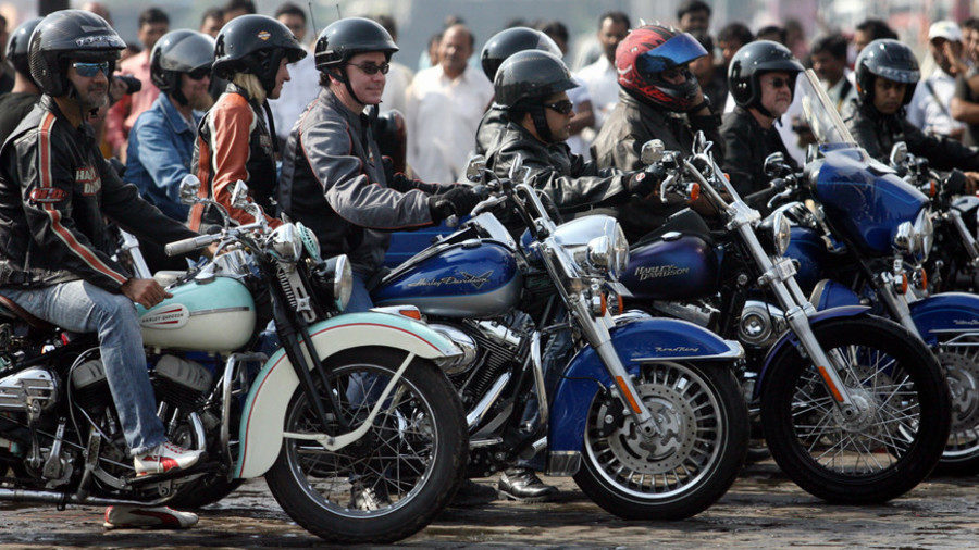Click to enlarge Employees of Harley Davidson Mumbai