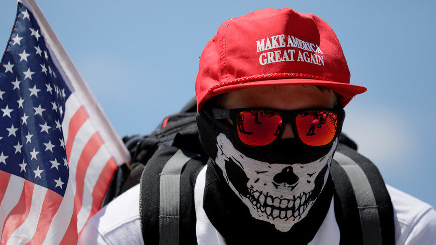 Click to enlarge maga hat mask Trump