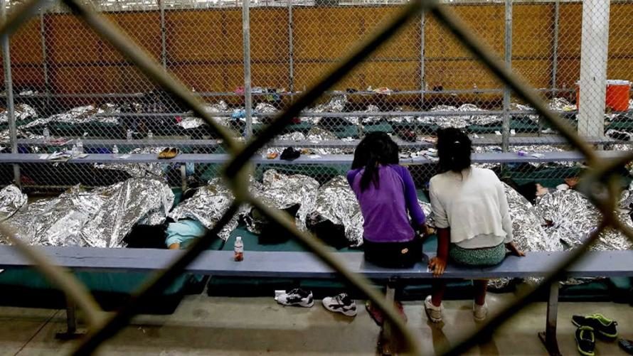 Click to enlarge obama migrant crisis