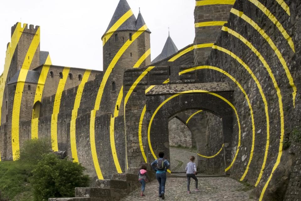 Click to enlarge carcassone art circle