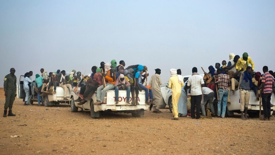 Nigeriens and third-country migrants head towards Libya from Agadez, Niger.