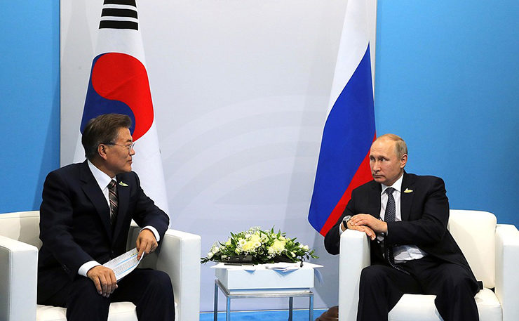 Moon Jae-in and Putin