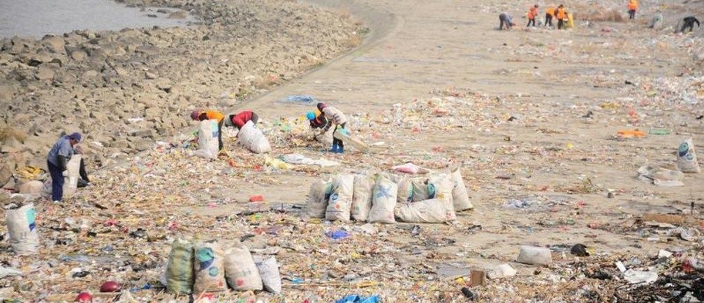 Asia garbage river