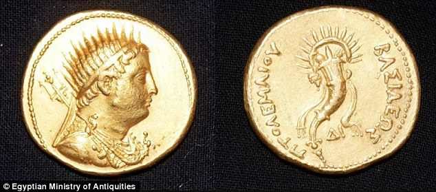 Click to enlarge gold coin King Ptolemy III
