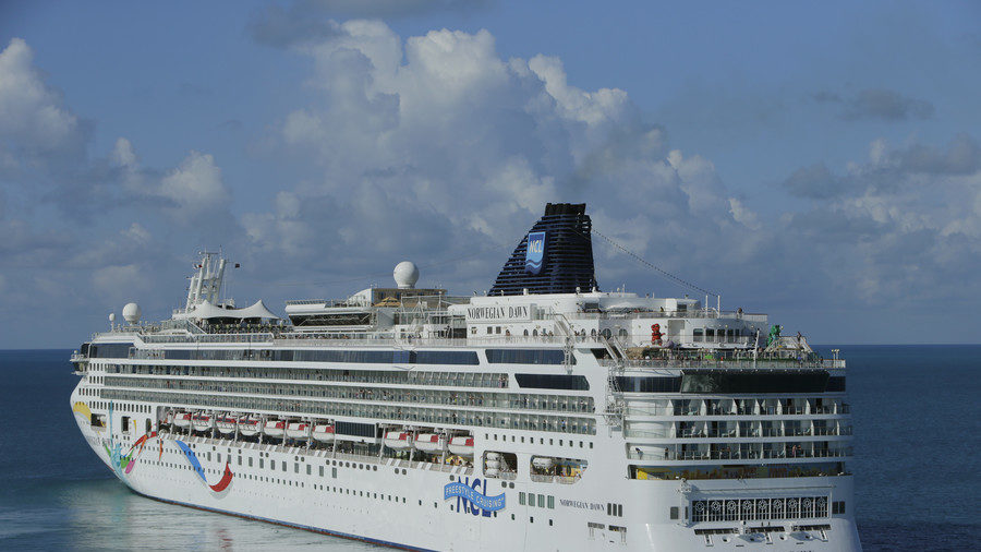 Cruise ship