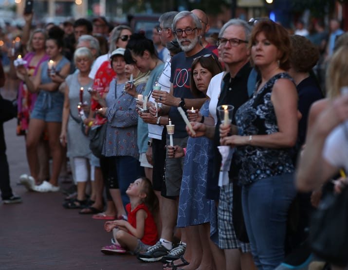 capital gazette shooting vigil