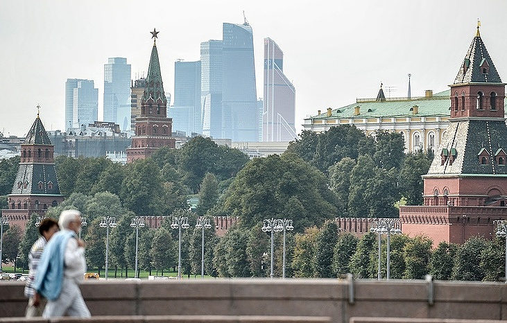 Click to enlarge Kremlin