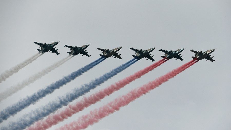 su 25