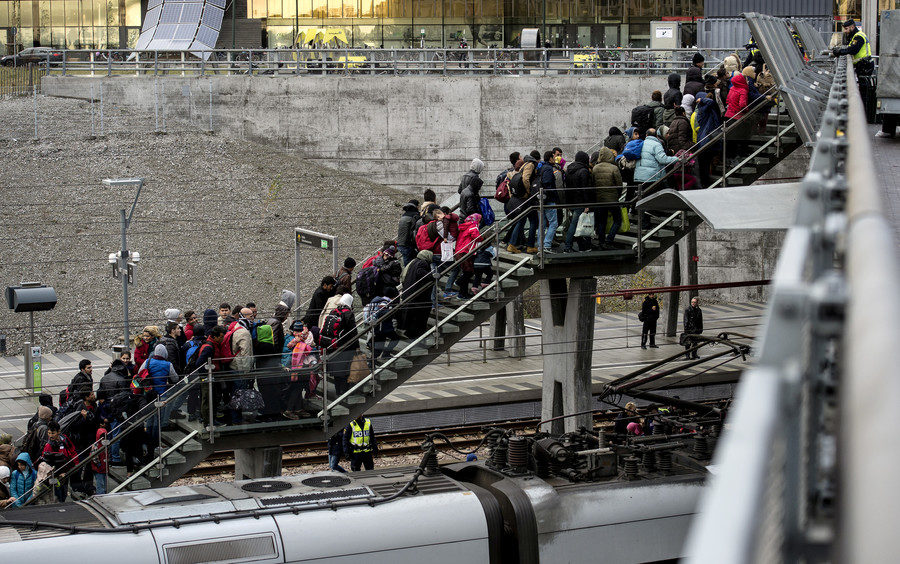 Click to enlarge refugees Sweden immigrants