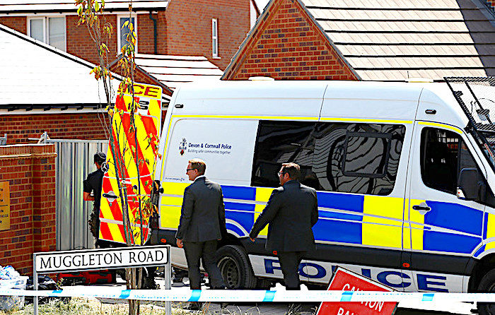 Police investigators