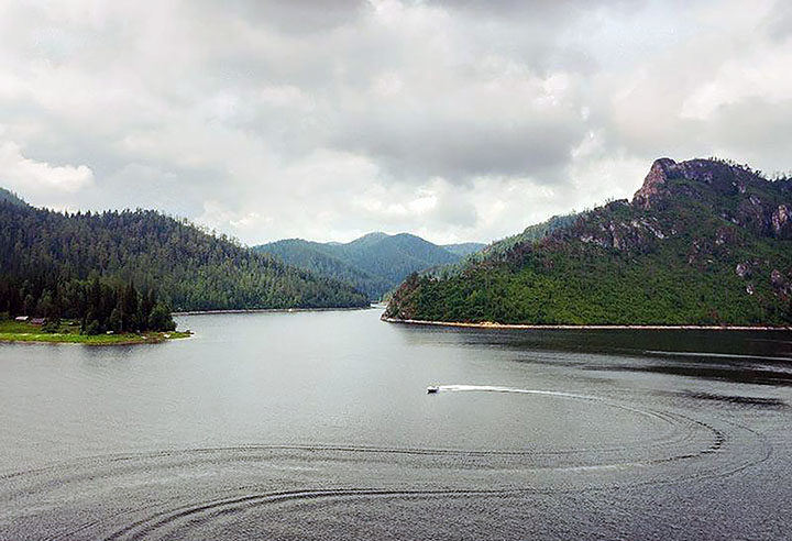 Click to enlarge Sayano-Shushensk water reservoir.