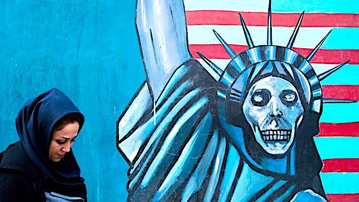 scary Statue of Lib mural