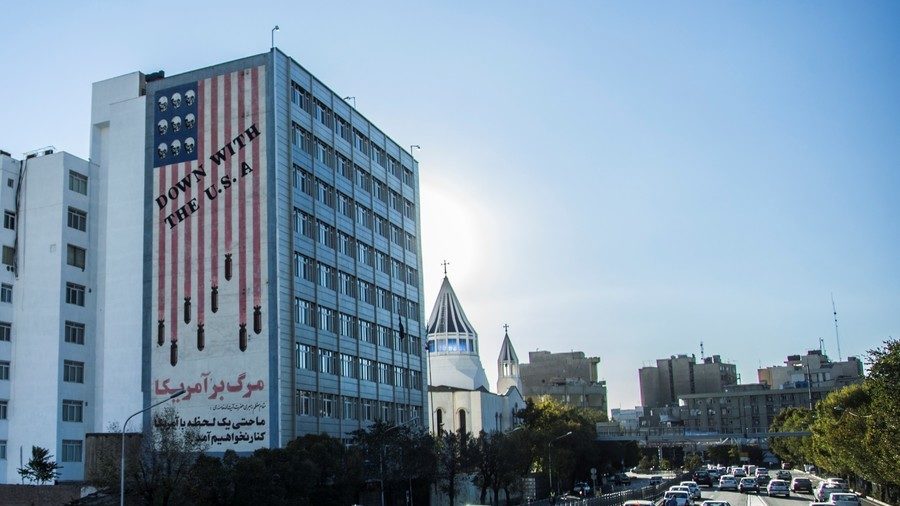 Anti-US mural Tehran