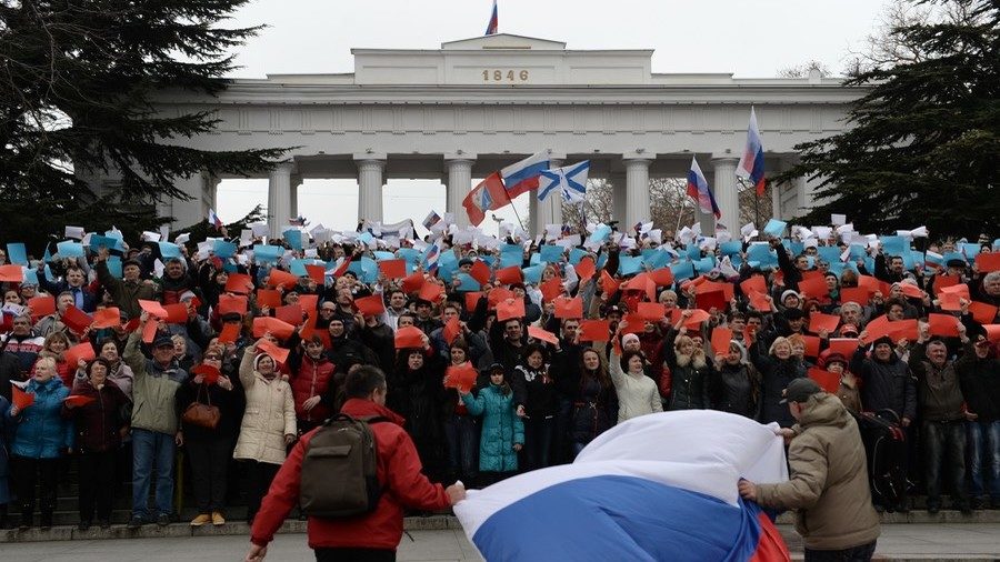 Click to enlarge Russian people