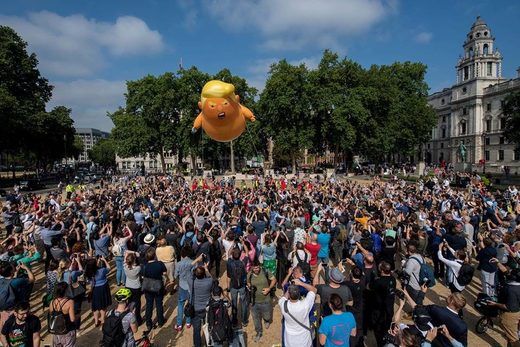 Click to enlarge trump baby blimp