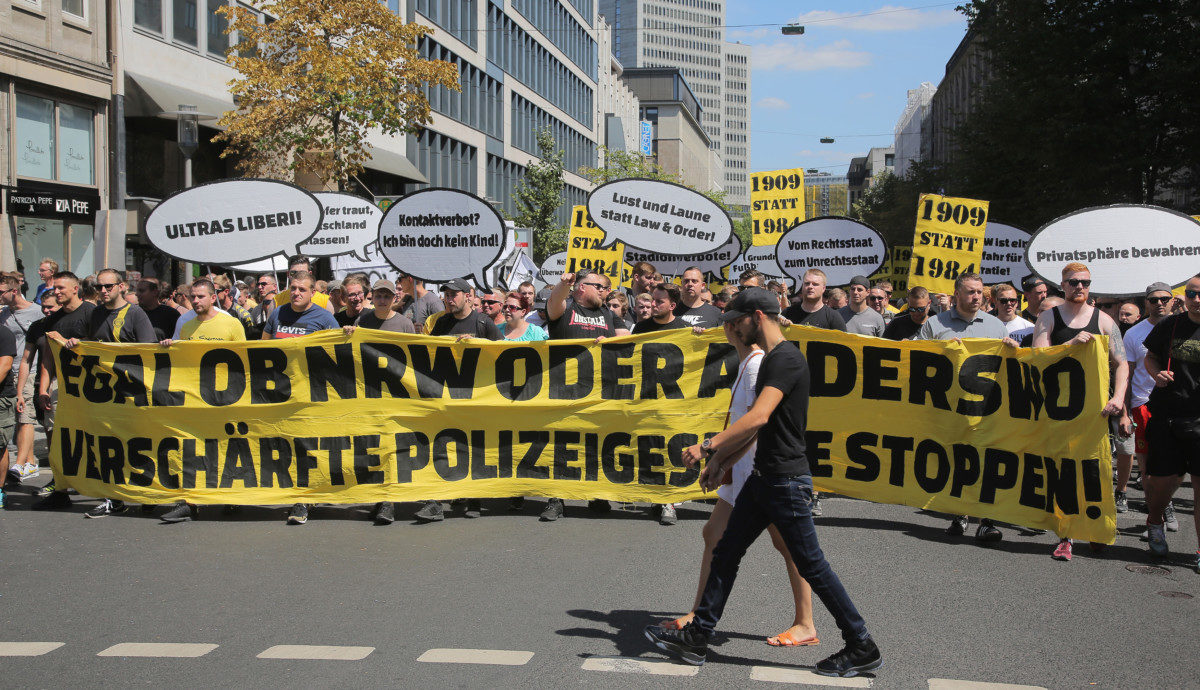 Click to enlarge Germany protests police