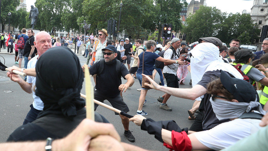 Click to enlarge Tommy Robinson protest