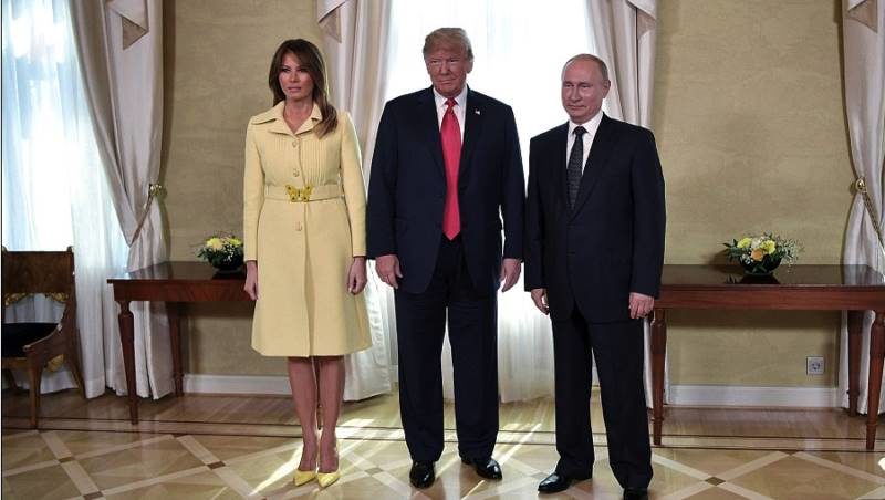 Click to enlarge melania trump Putin Helsinki