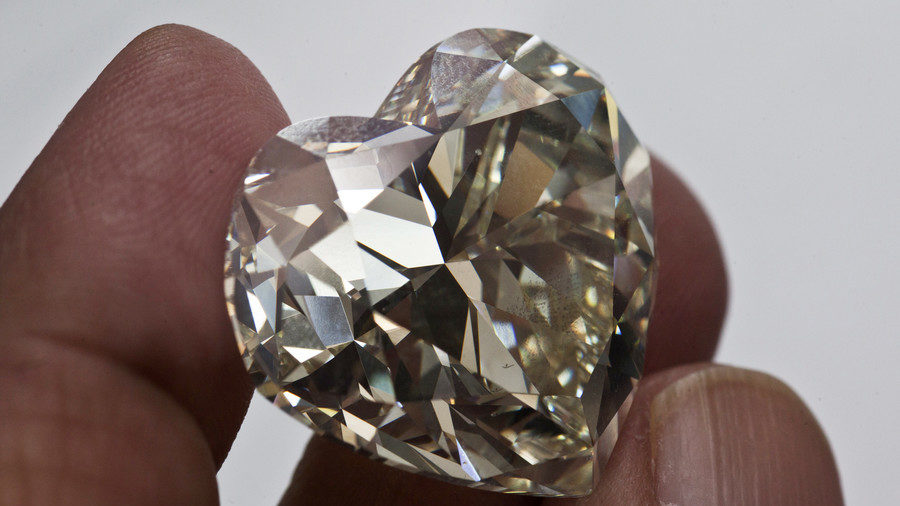 Click to enlarge heart diamond