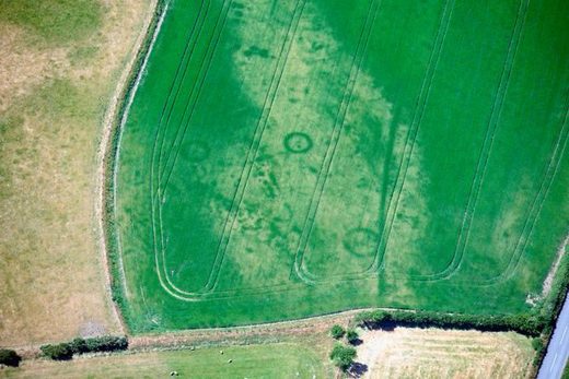 Cropmarks of a large Bronze Age barrow cemetery on the Llyn Peninsula