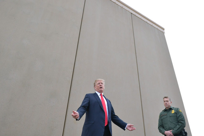 Click to enlarge border wall mexico trump