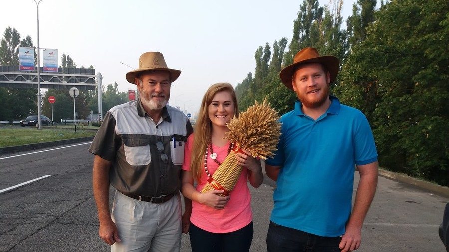 Click to enlarge South african farmers Russia