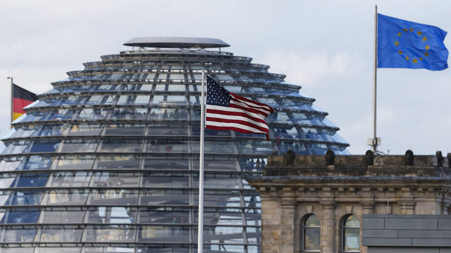eu and us flag