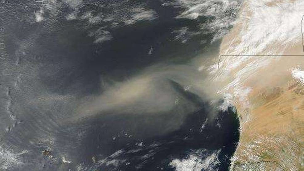 Click to enlarge African dust moving towards Texas Jul 2018