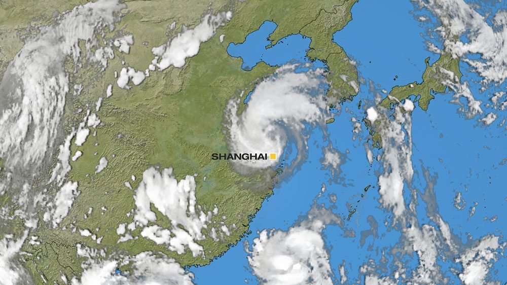 Tropical Storm Ampil slams Shanghai