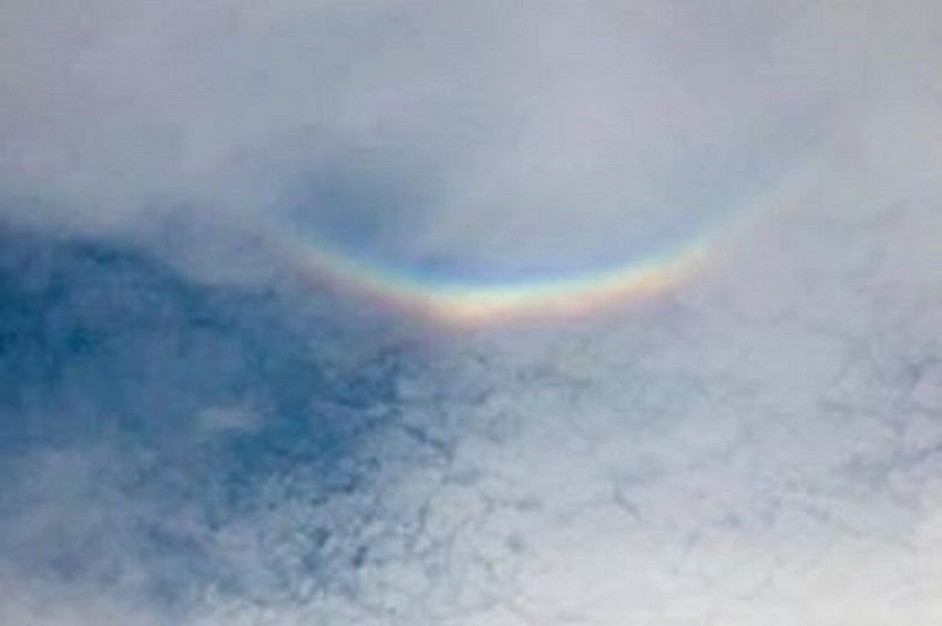 Circumzenithal arc over Englabnd