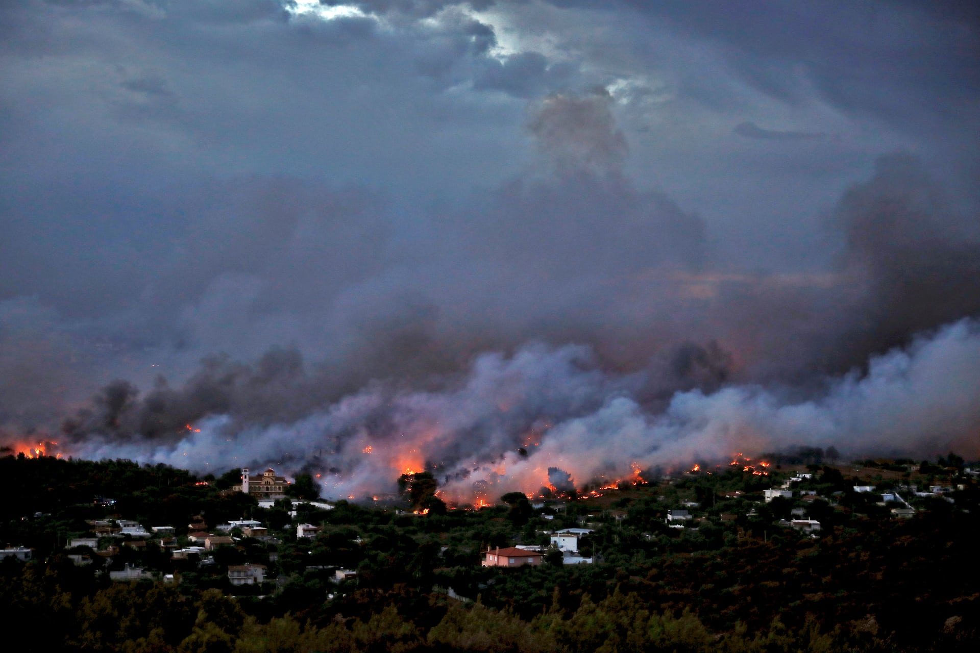 wildfire greece