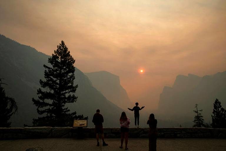 Click to enlarge yosemite fire