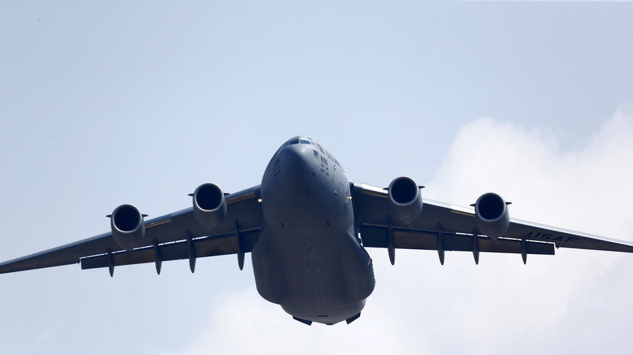 c-17 transport plane