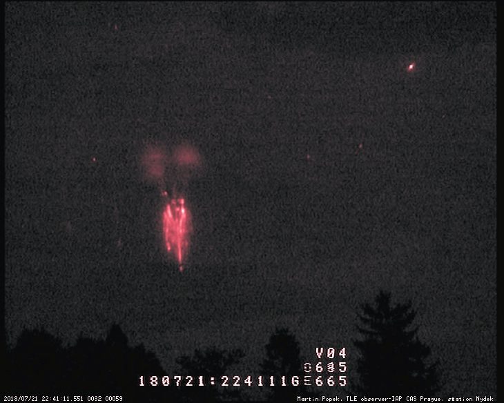 Click to enlarge red sprites