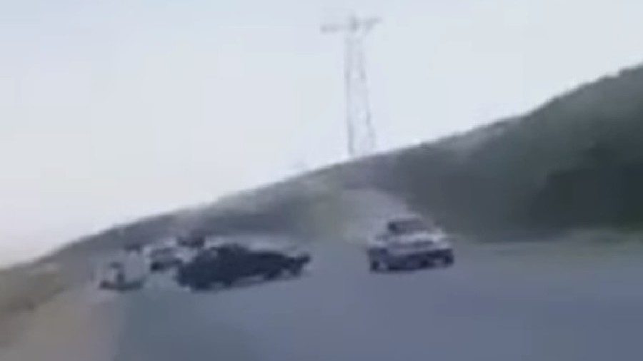 Click to enlarge car ramming