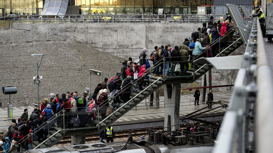 sweden refugees