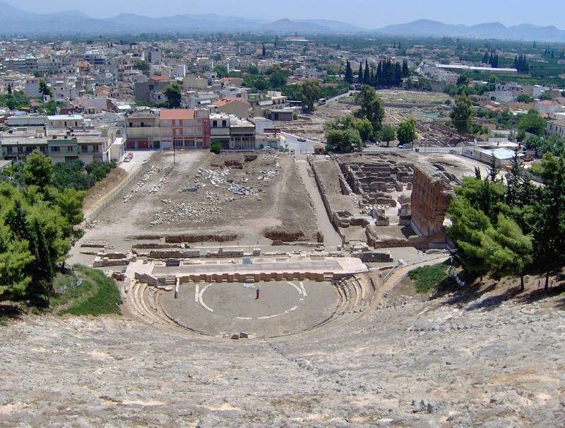 Click to enlarge ancient theatre in Argos