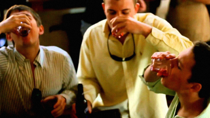 Click to enlarge binge drinking