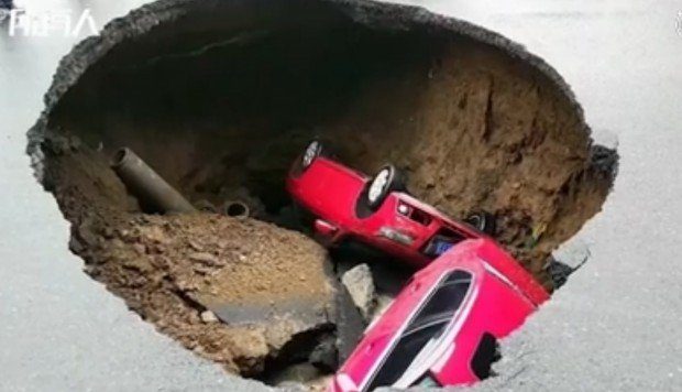Click to enlarge Sinkhole