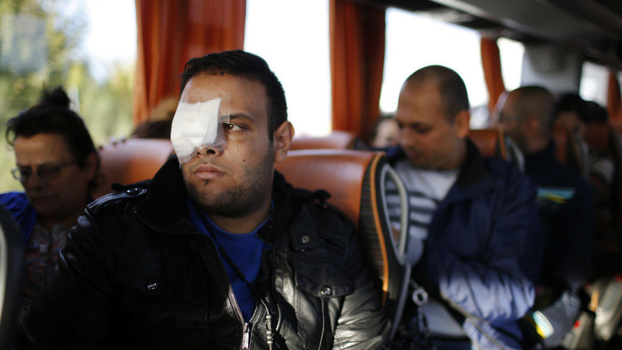 Click to enlarge christian syrian refugees