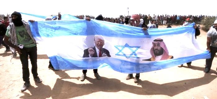 Palestinians  trump banner