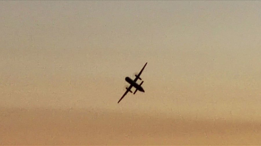 Click to enlarge Airplane