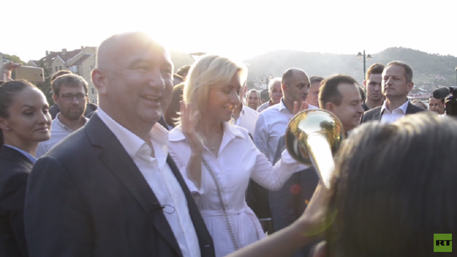 Click to enlarge Zakharova dances