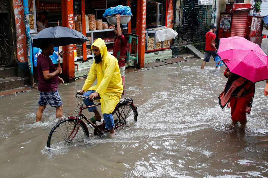 Click to enlarge Flooded street
