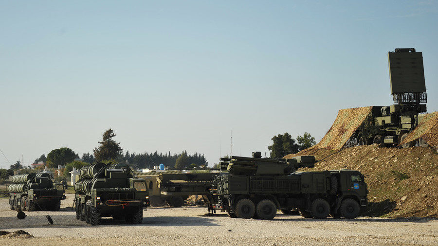 Click to enlarge S-400 missile system and Pantsir-S1 air defense system