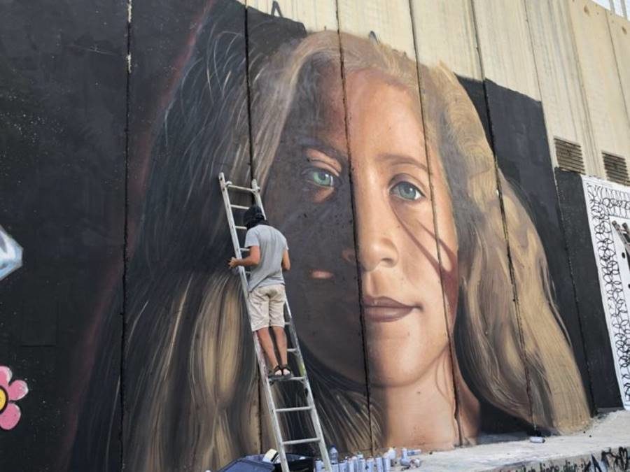 Click to enlarge ahed tamimi mural