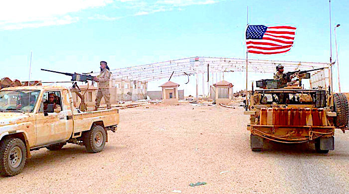 Click to enlarge US soldier/Anti gov fighter