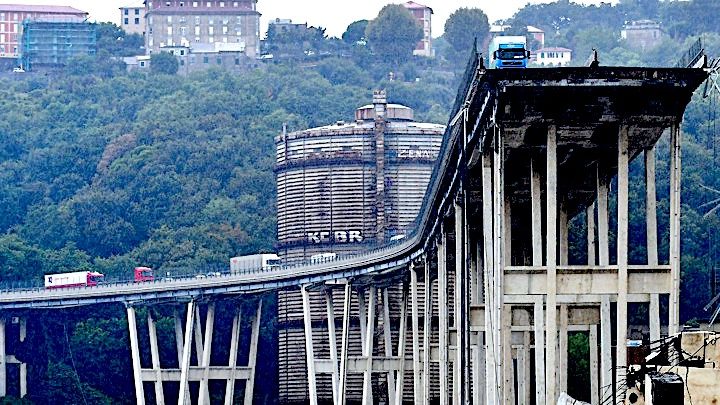 Click to enlarge Broken bridge