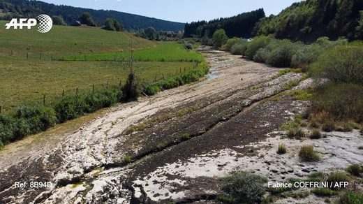 Click to enlarge Doubs dry