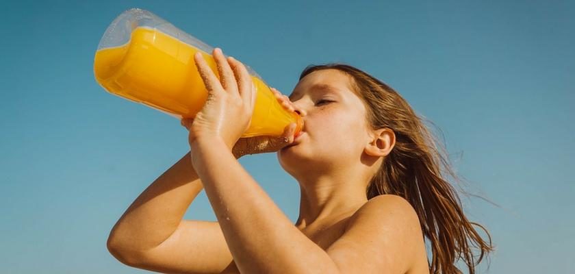 Click to enlarge girl drinking juice